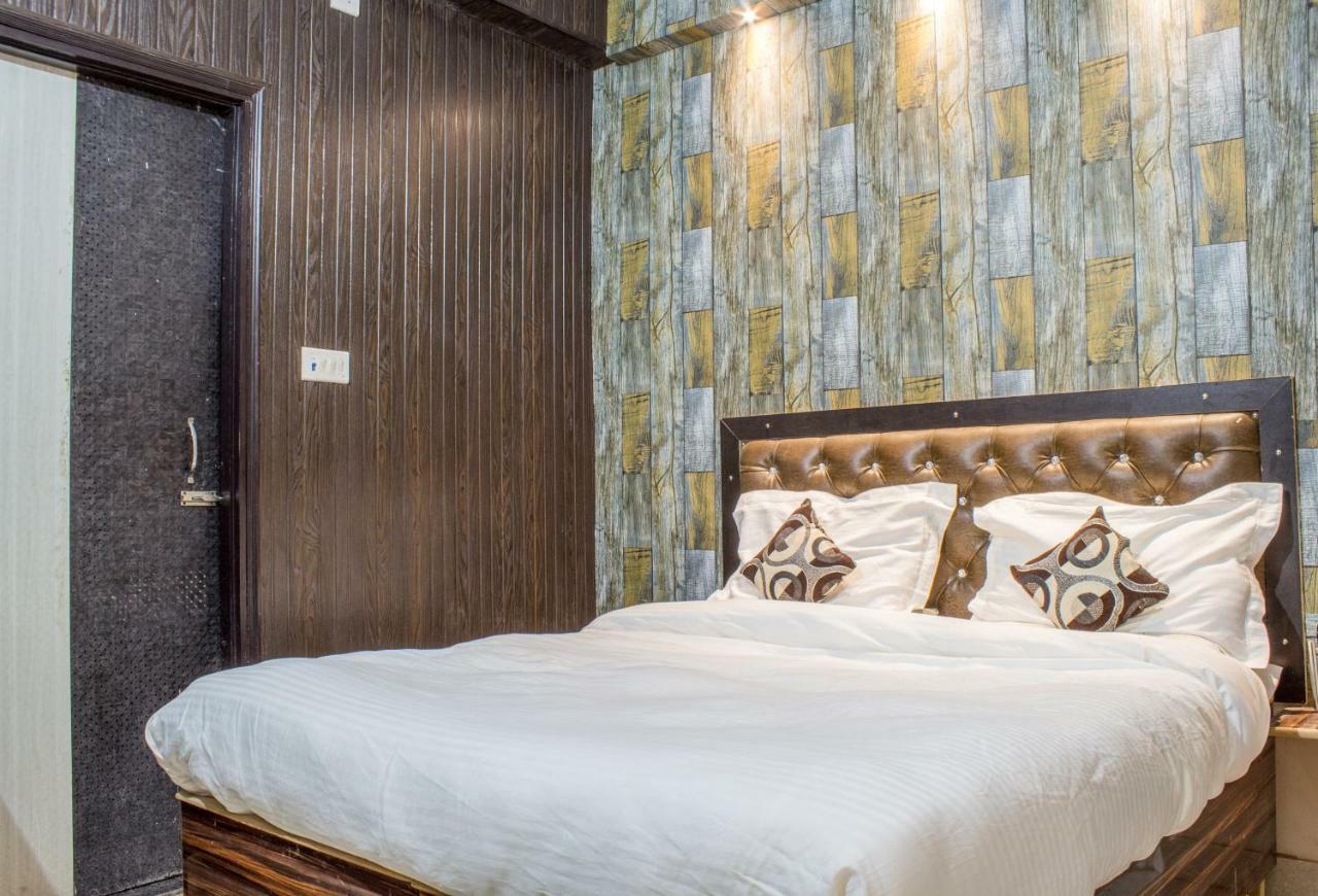 Hotel Varanasi Ganges Dış mekan fotoğraf
